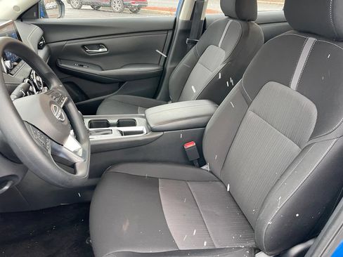 Certified 2024 Nissan Sentra SV FWD image 7