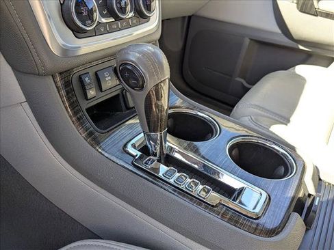 Used 2015 GMC Acadia SLT w/ Technology Package image 18