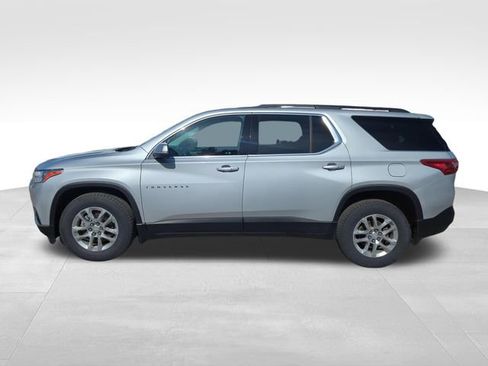 Used 2021 Chevrolet Traverse LT w/ LPO, Floor Liner Package AWD/4WD image 2