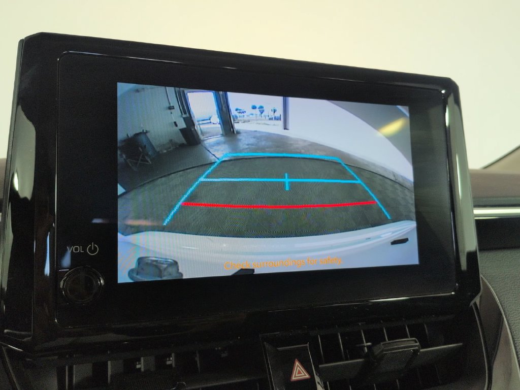 Used 2024 Toyota Corolla LE FWD image 31
