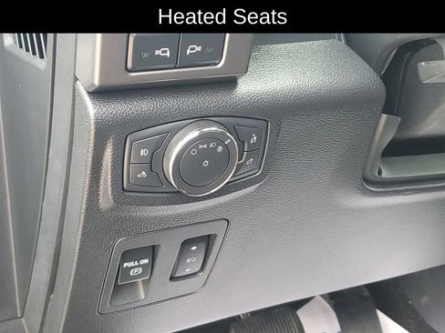 Used 2019 Ford F150 XLT w/ Equipment Group 302A Luxury AWD/4WD image 9