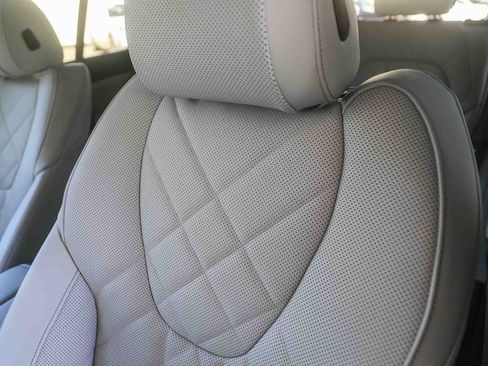 Used 2026 BMW X5 xDrive50e w/ M Sport Package AWD/4WD image 21