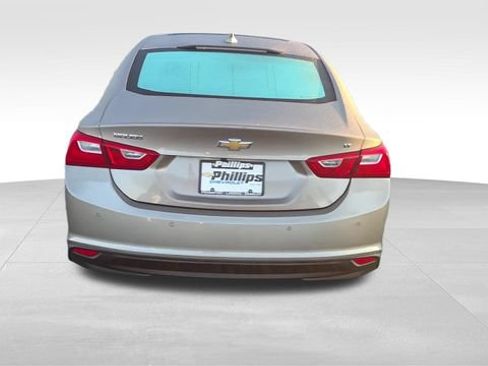 Certified 2024 Chevrolet Malibu LT FWD image 11
