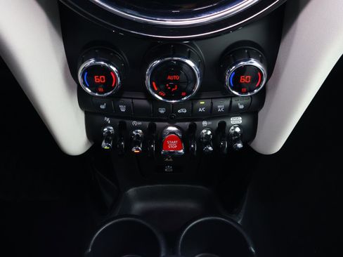 Used 2023 MINI Cooper S image 25