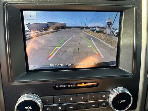 Used 2021 Ford Expedition XLT RWD image 27