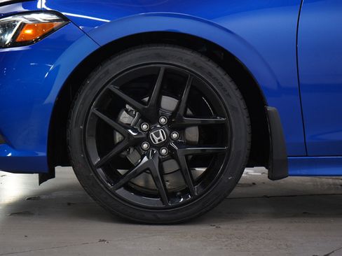 Used 2024 Honda Civic Sport image 29