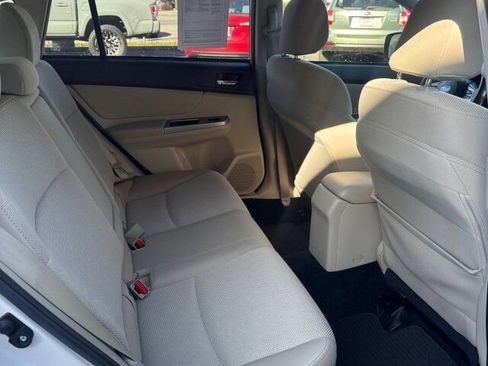 Used 2014 Subaru Crosstrek 2.0i Premium image 16