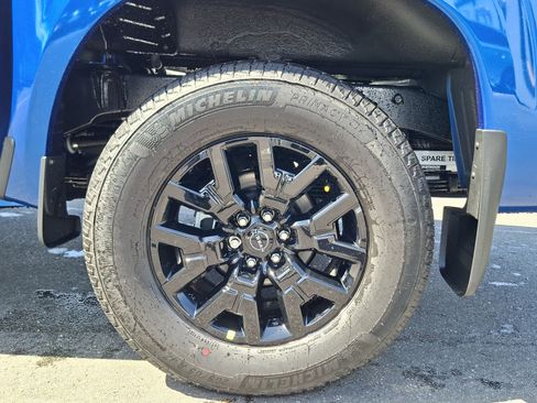 New 2026 Nissan Frontier SV w/ Tow Package AWD/4WD image 17