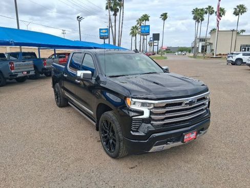 New 2026 Chevrolet Silverado 1500 High Country AWD/4WD image 1