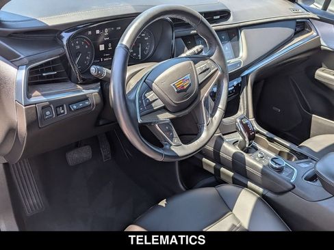 Used 2024 Cadillac XT5 Premium Luxury w/ Platinum Package AWD/4WD image 2