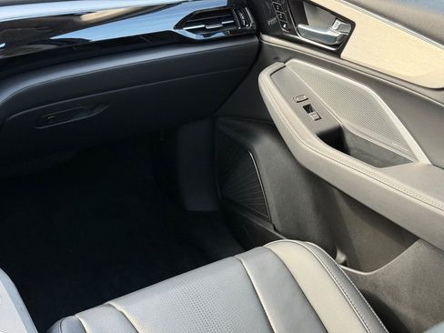 Certified 2026 Acura MDX w/ Technology Package image 15