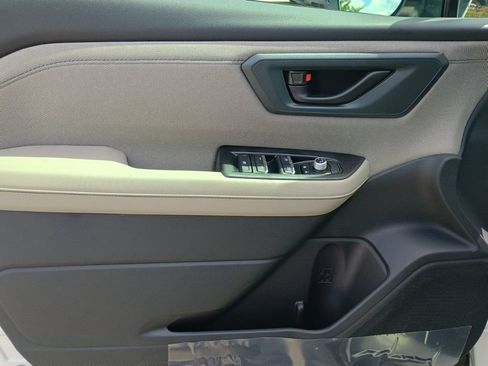 New 2026 Subaru Forester Touring AWD/4WD image 11