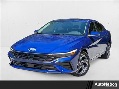 New 2025 Hyundai Elantra Limited