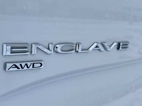 Used 2024 Buick Enclave Avenir w/ Avenir Technology Package image 13