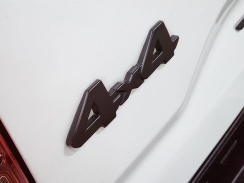 Used 2023 Toyota Tacoma SR5 w/ Technology Package image 28