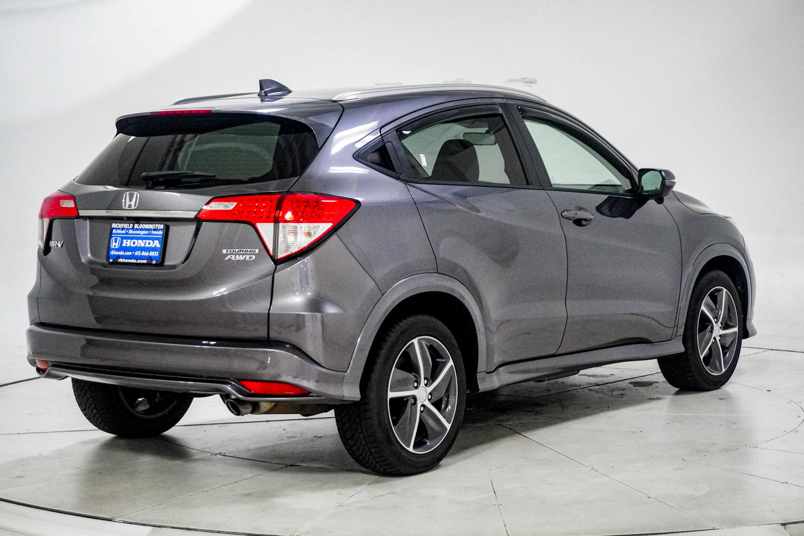 Used 2020 Honda HR-V Touring image 10
