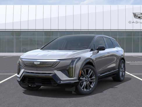 New 2026 Cadillac Optiq Sport 2 w/ LPO, Floor Liner Package AWD/4WD image 37