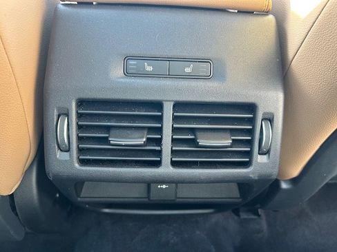 Certified 2022 Jaguar E-PACE SE image 20