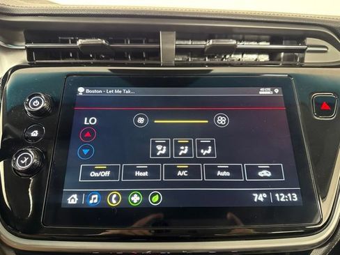 Used 2023 Chevrolet Bolt LT w/ Infotainment Package FWD image 14