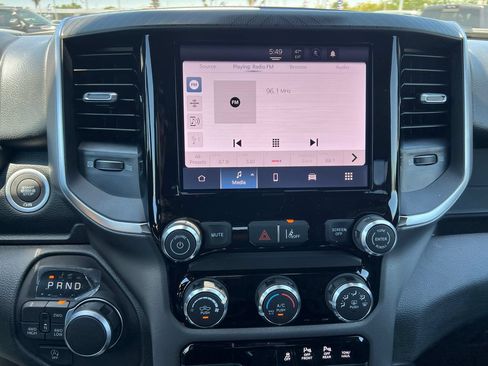 New 2026 RAM 1500 Express AWD/4WD image 26