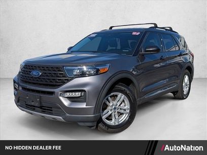 Certified 2022 Ford Explorer XLT w/ Equipment Group 202A