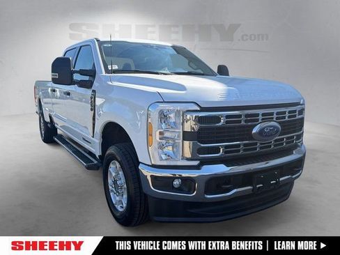 Certified 2025 Ford F250 XLT AWD/4WD image 1