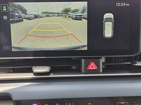 New 2026 Kia Carnival EX FWD image 13