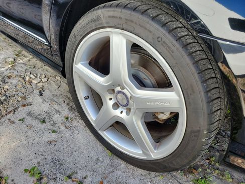 Used 2012 Mercedes-Benz S 550 image 5