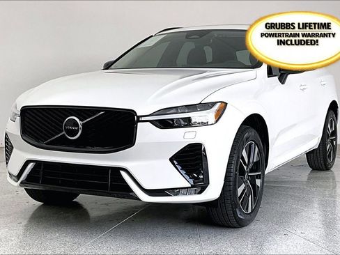 New 2026 Volvo XC60 B5 Core w/ Climate Package image 2