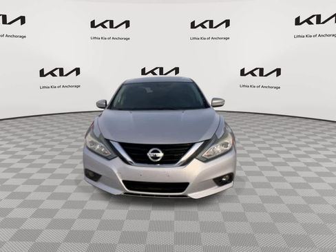 Used 2017 Nissan Altima 2.5 SL image 3