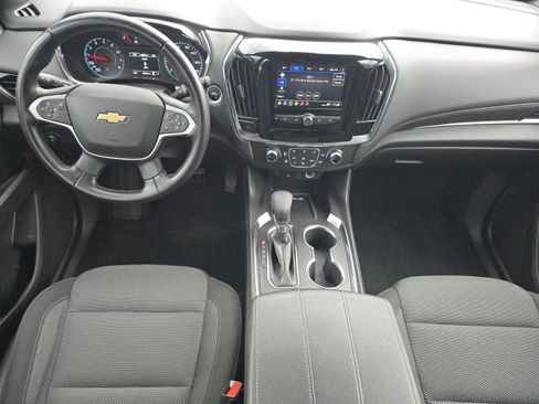 Used 2023 Chevrolet Traverse LT FWD image 10