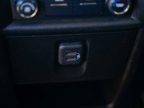 Used 2020 Chevrolet Traverse LS image 19