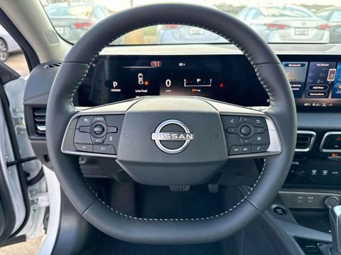 New 2026 Nissan Sentra SV w/ SV Convenience Package FWD image 25