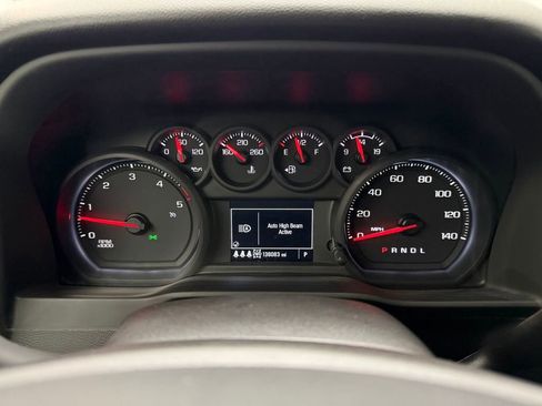 Used 2025 Chevrolet Silverado 3500 W/T image 17