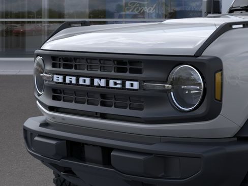 New 2026 Ford Bronco 4-Door w/ Sasquatch Package AWD/4WD image 19