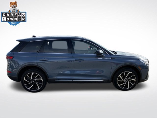 Used 2023 Lincoln Corsair Reserve AWD/4WD image 10