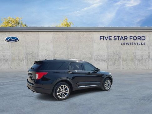 Used 2022 Ford Explorer Platinum w/ Equipment Group 601A AWD/4WD image 8