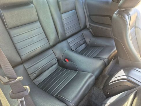 Used 2011 Ford Mustang Premium w/ 202A Rapid Spec Order Code RWD image 17