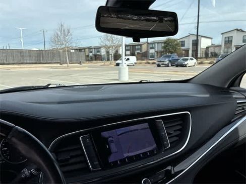 Used 2020 Buick Enclave Avenir w/ Avenir Technology Package image 32