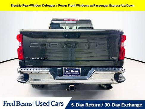 Used 2023 Chevrolet Silverado 2500 LTZ w/ LTZ Premium Package image 7