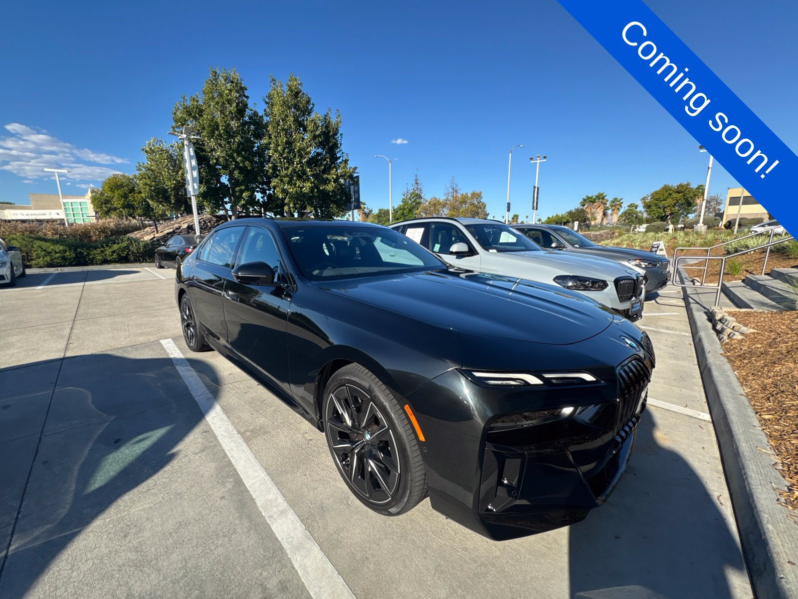 Certified 2023 BMW i7 xDrive60 AWD/4WD image 1