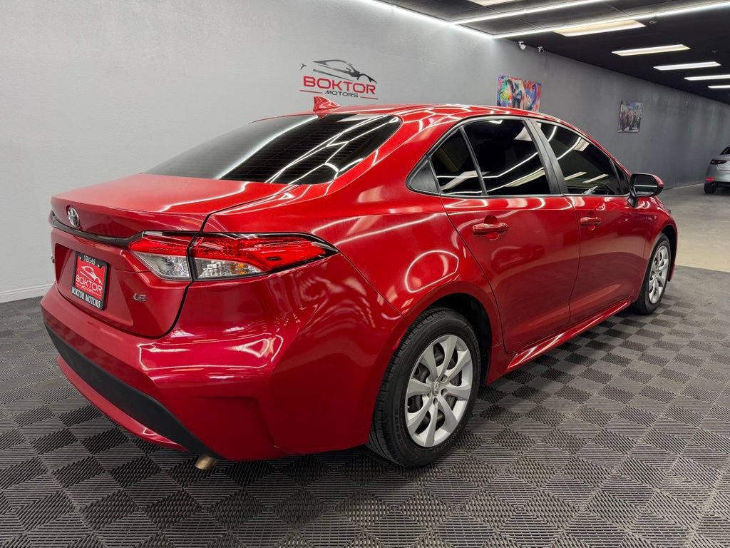 Used 2021 Toyota Corolla LE FWD image 14