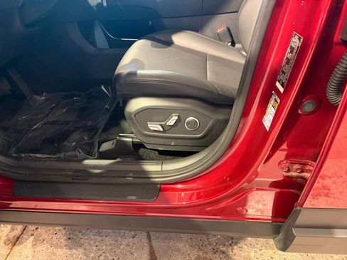 Used 2025 Hyundai Santa Fe SEL image 24