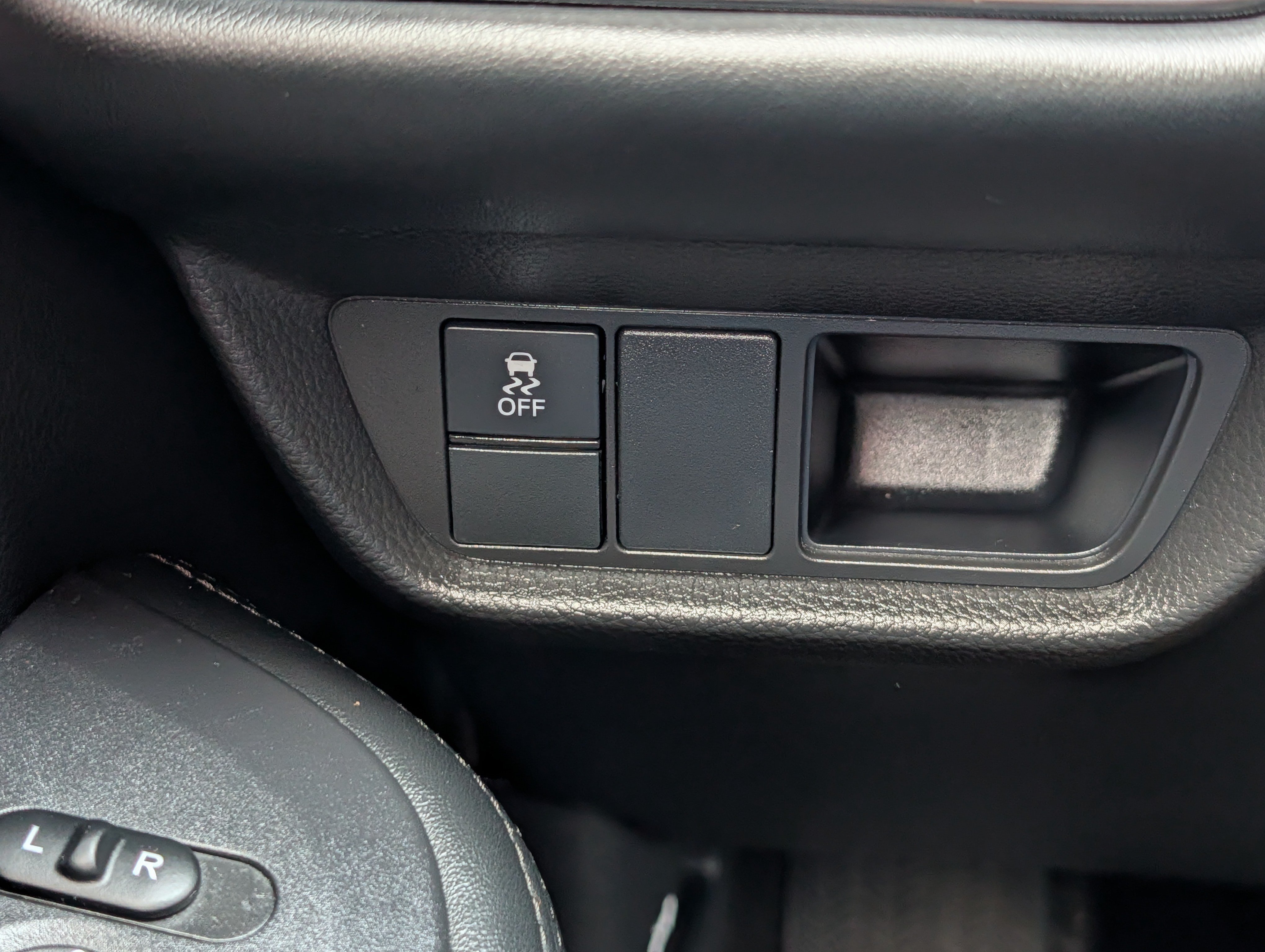 Used 2024 Honda HR-V LX image 26