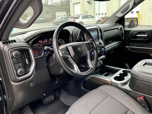 Used 2021 Chevrolet Silverado 1500 LT Trail Boss image 14