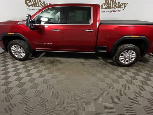 Used 2023 GMC Sierra 2500 Denali w/ Denali Ultimate Package image 5