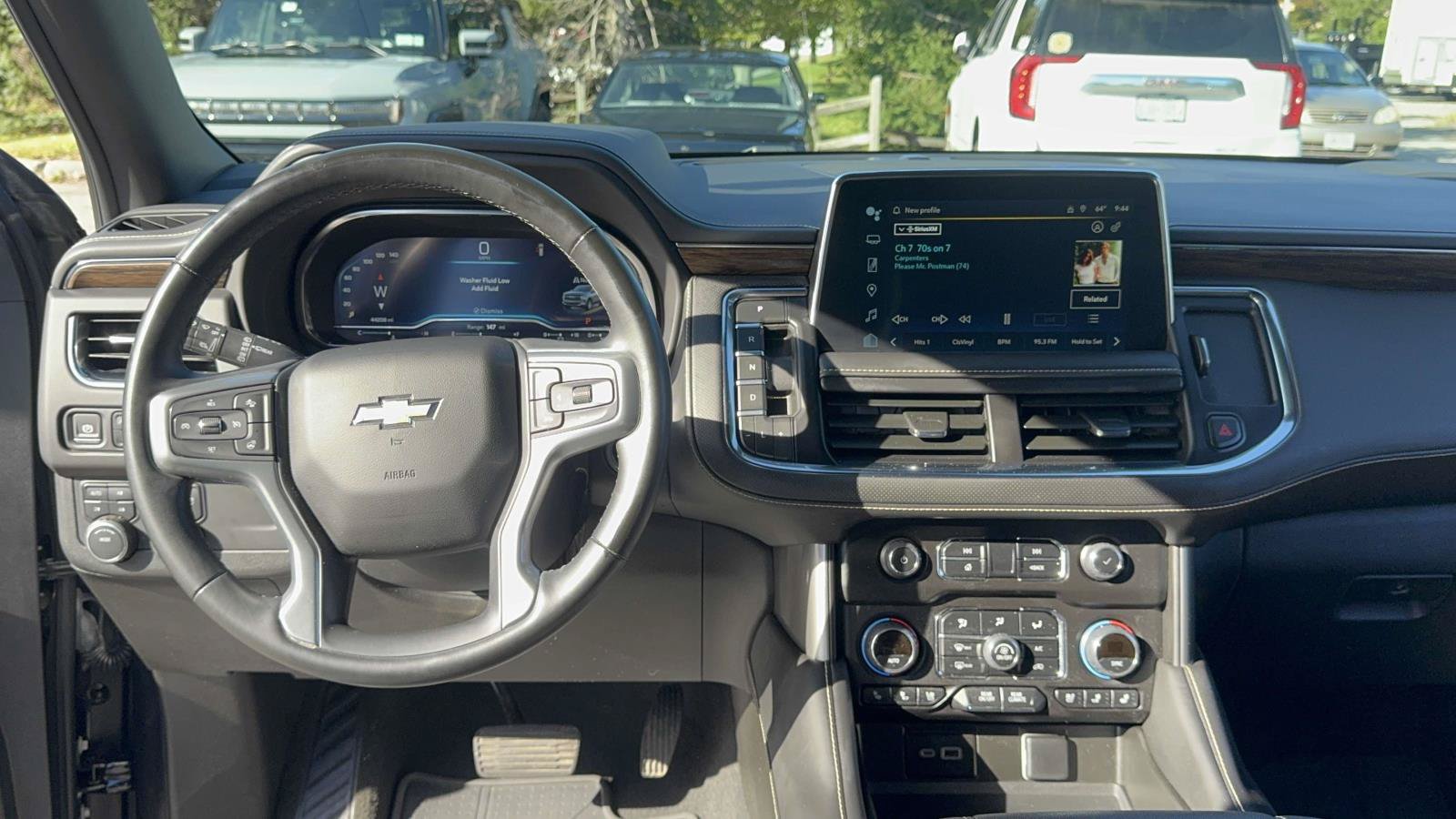 Used 2024 Chevrolet Tahoe Premier AWD/4WD image 11