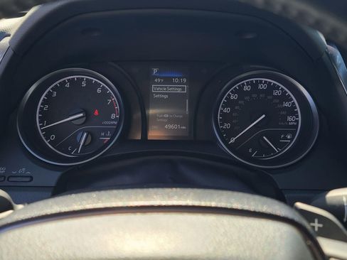 Used 2023 Toyota Camry SE FWD image 23