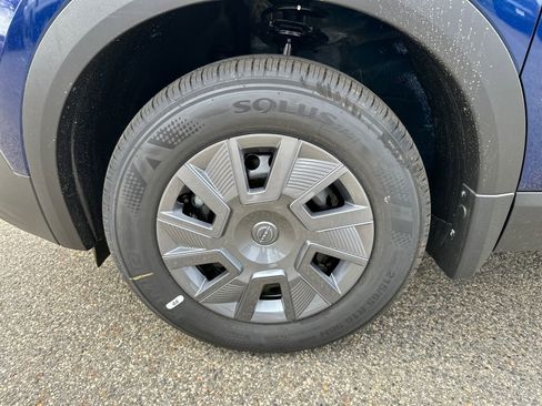 New 2026 Nissan Kicks S FWD image 9