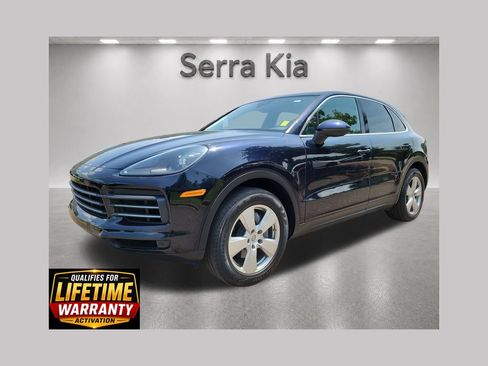 Used 2020 Porsche Cayenne AWD/4WD image 1